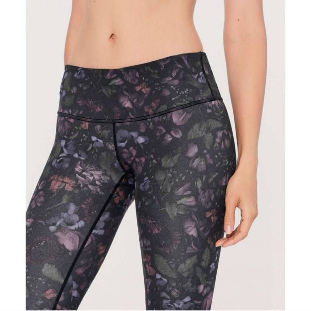 Lululemon Wunder Under Mid-Rise Tight Sz 4 Full-On Luxtreme Frozen‎ Flourish